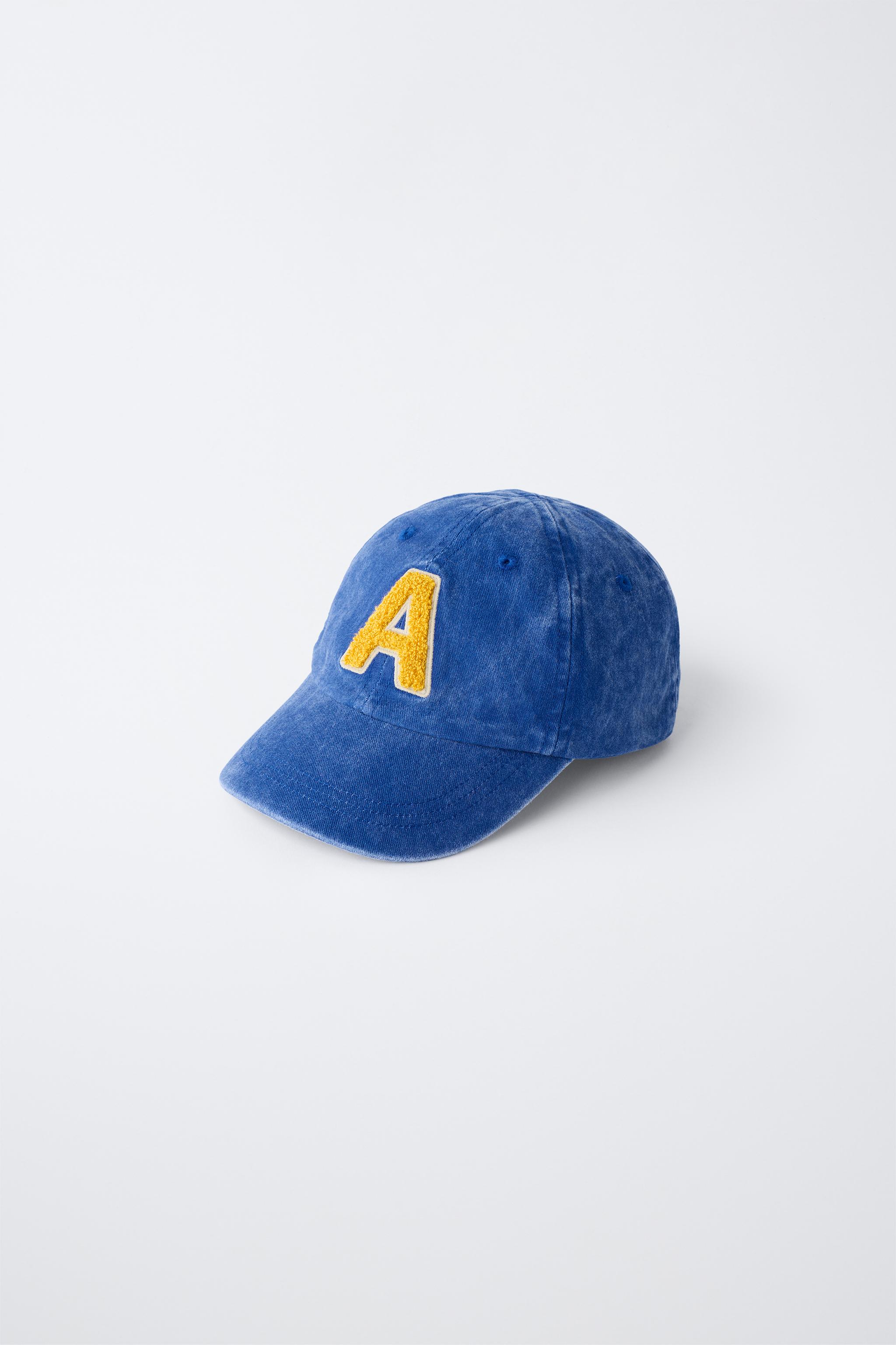 WASHED EFFECT INITIAL PATCH CAP
